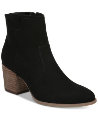 Carlos hot sale booties macys