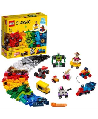 LEGO® Bricks and Wheels 653 Pieces Toy Set