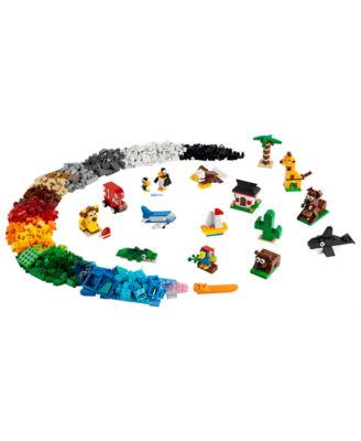 LEGO  Around the World 950 Pieces Toy Set image number null