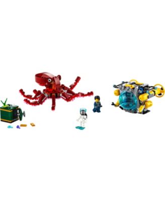 LEGO® Creator 3in1 Sunken Treasure Mission 31130 Building Set, 522 Pieces image number null