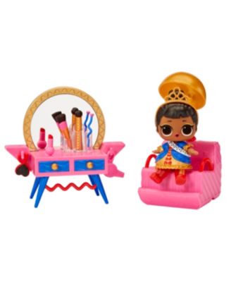 LOL Surprise! Furniture Playset with Doll - Her Majesty and Beauty Booth image number null