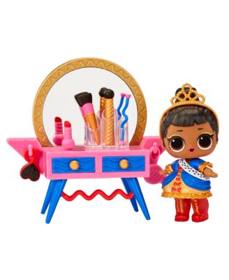 LOL Surprise! Furniture Playset with Doll - Her Majesty and Beauty Booth image number null
