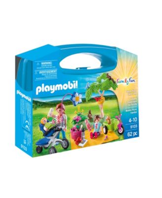 PLAYMOBIL 62 Pieces Family Picnic Carry Case Set