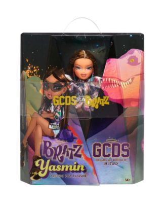 Bratz GCDS Special Edition Designer Yasmin Fashion Doll image number null