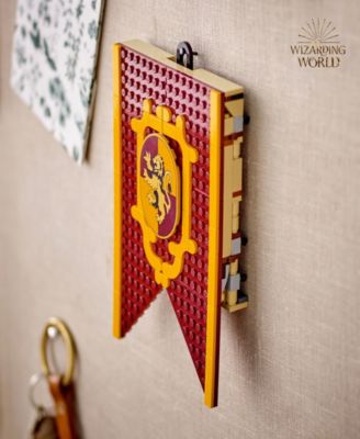 LEGO Harry Potter Gryffindor House Banner • Set 76409