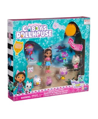 Gabby's Dollhouse, Travel Themed Figure Set with A Gabby Doll, 5 Cat Toy Figures, Surprise Toys Dollhouse Accessories image number null