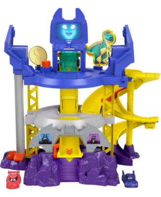 Fisher-Price DC BatWheels Race Track Playset, Launch and Race Batcave with Lights Sounds and 2 Toy Cars