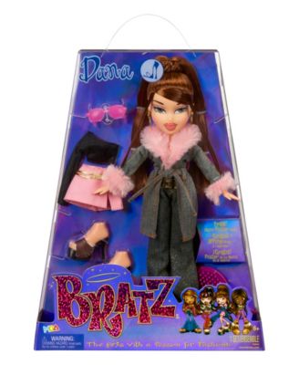 Bratz Series 3 Doll - Dana image number null