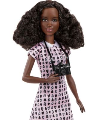 Barbie Can be a Pet Photographer image number null