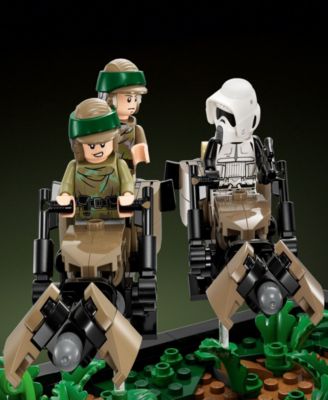 LEGO® Star Wars 75353 Endor Speeder Chase Diorama Toy Building Set with Princess Leia, Luke Skywalker & Scout Trooper Minifigures image number null