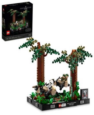 LEGO® Star Wars 75353 Endor Speeder Chase Diorama Toy Building Set with Princess Leia, Luke Skywalker & Scout Trooper Minifigures