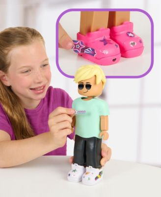Avastars Deluxe Fashion Doll, Sneaker Head image number null