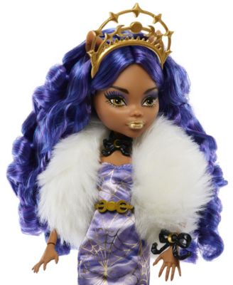 Monster High Winter Howliday Fashion Doll image number null