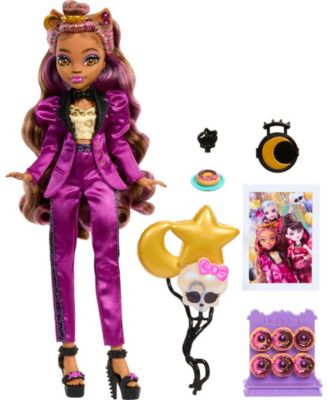 Monster High Clawdeen Wolf Doll in Monster Ball Party Fashion with Accessories image number null