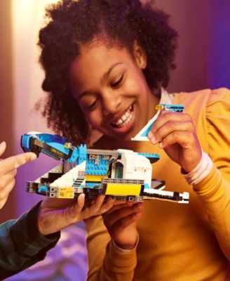 LEGO® DREAMZzz 71460 Mr. Oz's Spacebus Toy Building Set image number null