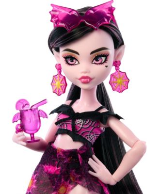 Monster High Scare-Adise Island Draculaura Fashion Doll with Swimsuit Accessories image number null