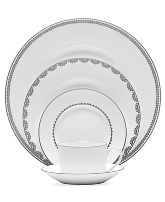 Vera Wang Wedgwood Dinnerware - Flirt