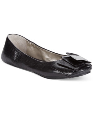 UPC 648244035381 product image for Me Too Lilyana Flats Women's Shoes | upcitemdb.com