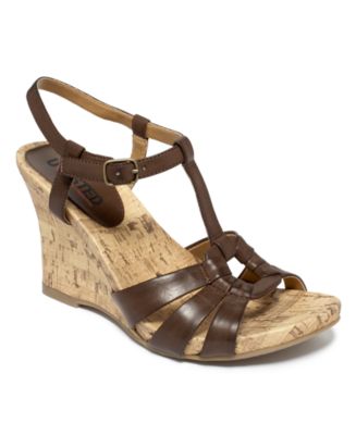 499711_fpx.tif?bgc=255,255,255&wid=60&qlt=90,0&layer=comp&op_sharpen=0&resMode=bicub&op_usm=0.7,1.0,0.5,0&fmt=jpeg