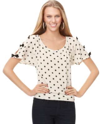 6 Degrees Top, Scoop Neck Short Sleeve Polkadotted Bow Tie 