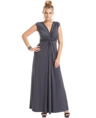 Love Squared Plus Size Sleeveless Knotted Maxi Dress