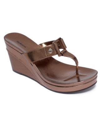 496043_fpx.tif?bgc=255,255,255&wid=167&qlt=90,0&layer=comp&op_sharpen=0&resMode=bicub&op_usm=0.7,1.0,0.5,0&fmt=jpeg