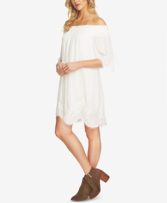 1.STATE Off-The-Shoulder Shift Dress
