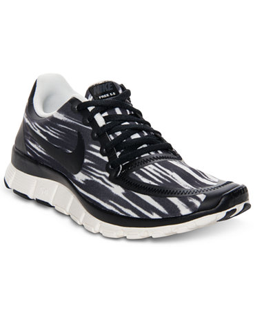 Nike Women&#39;s Free 5.0 Print Running Sneakers from Finish Line - Finish Line Athletic Shoes ...