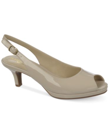 Naturalizer Happie Pumps