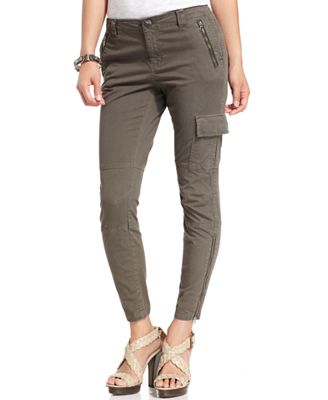 skinny leg cargo pants