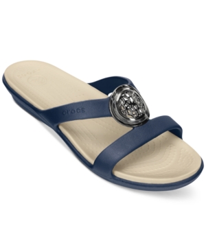 UPC 887350170665 Crocs Women s Sanrah Circle Flat Sandals