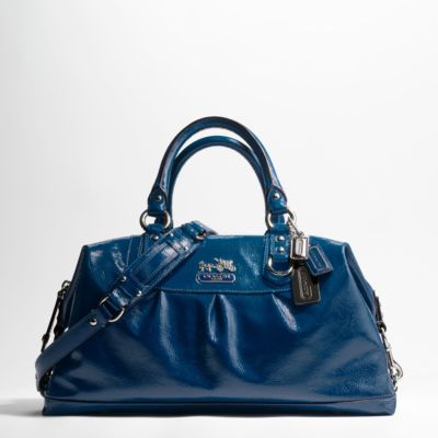COACH LARGE PATENT SABRINA