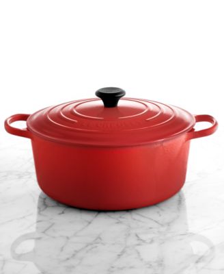 Le Creuset Signature Enameled Cast Iron 9 Qt. Round French Oven