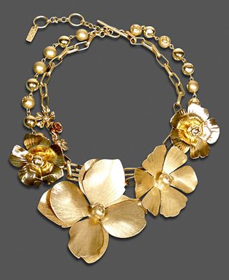 Jessica Simpson Necklace, Gold tone Flower