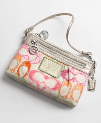 COACH POPPY DREAM C LARGE WRISTLET