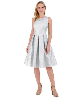 Eliza J Womens Textured Metallic Fit Silver 6