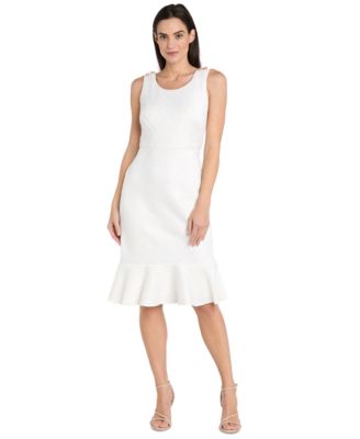 R M Richards Womens Wavy Jacquard Flounce- Natural 12