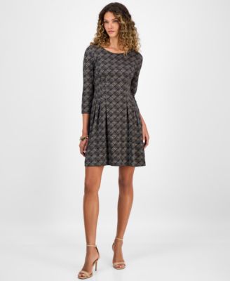 Connected Womens Printed Round-Neck Fit Neutral 16