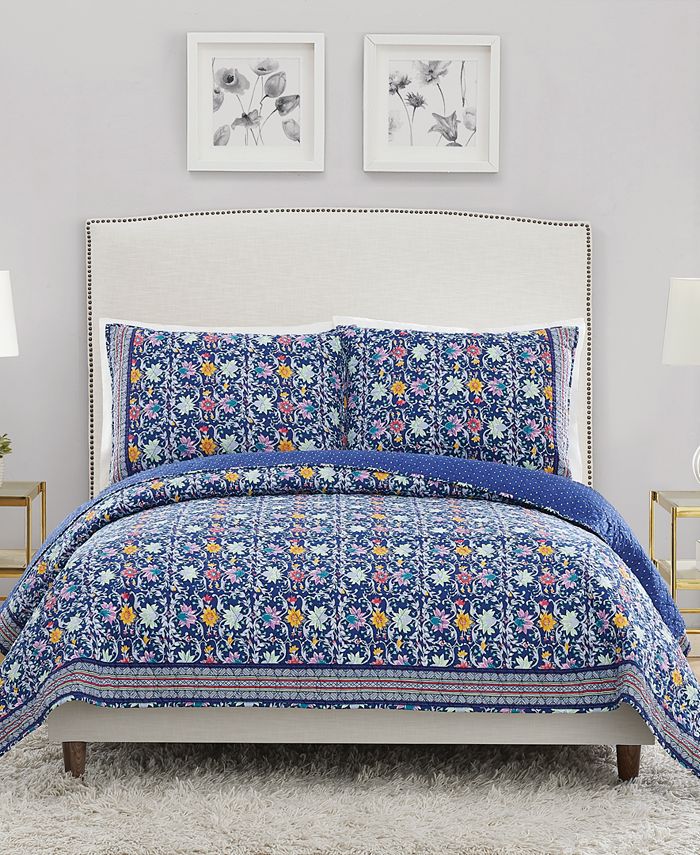 Vera Bradley Bramble Full/Queen Quilt & Reviews Quilts & Bedspreads