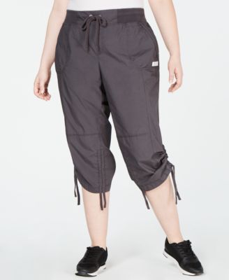plus size cropped cargo pants