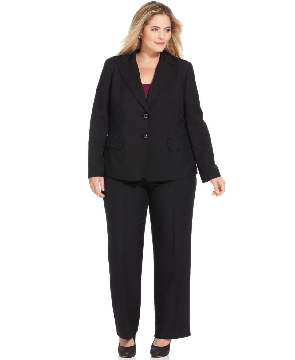 Le Suit Plus Size Suit, Pleated Lapel Jacket & Trousers