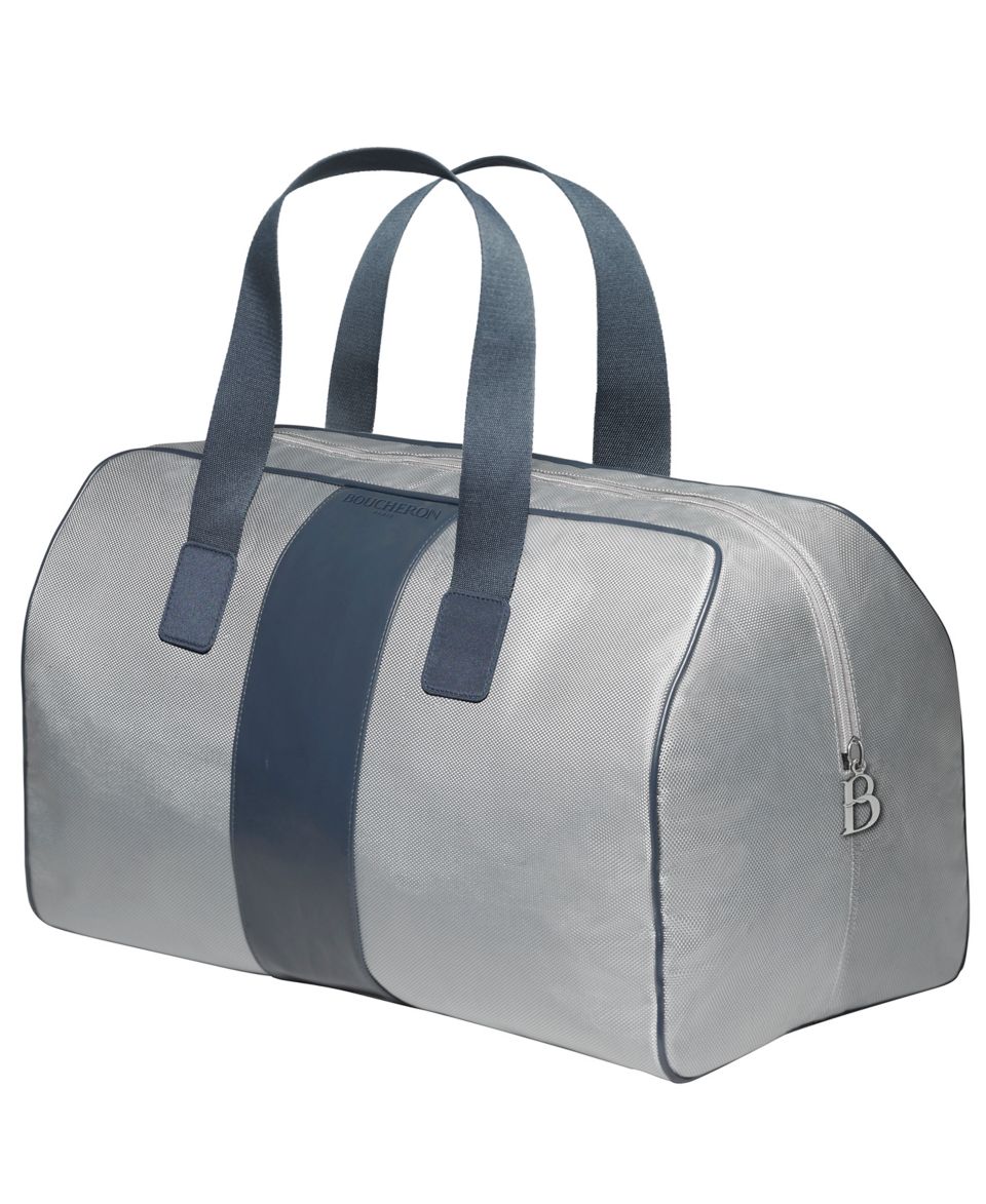 Receive a Complimentary Weekender Bag with any large spray purchase