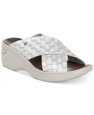 Bzees Dusty Washable Wedge Sandals 