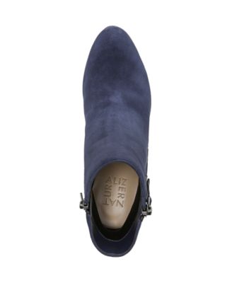 naturalizer tiana platform boot