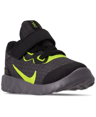 nike explore strada boys