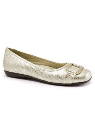 trotters signature shoes