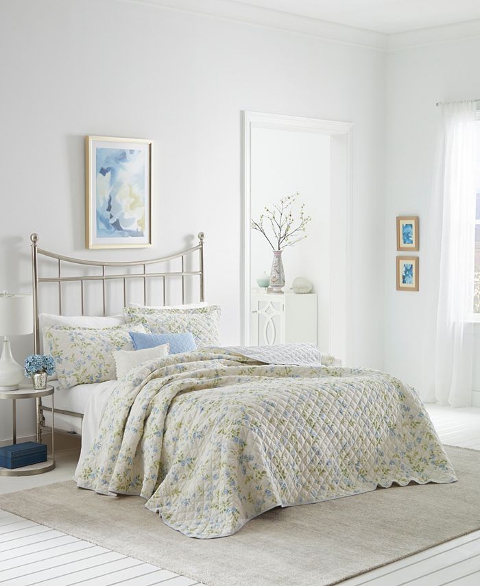 Laura Ashley Fawna Full Queen Quilt Sham Set Reviews Quilts Bedspreads Bed Bath Macy S Enjoy free shipping on most stuff, even big stuff. macy s