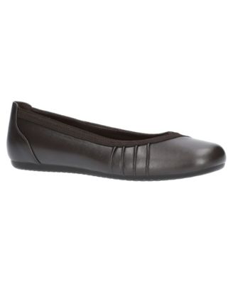 Easy Street Denni Ballet Flats 