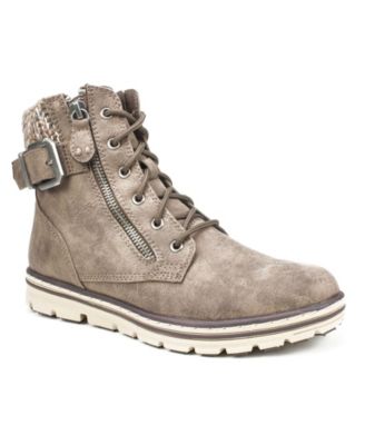 cliffs by white mountain women's kearny lace up boot