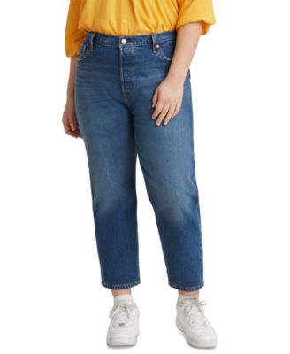 plus size jeans and sneakers